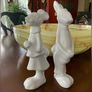 Easter Bunny Rabbit Pair Of Boy & Girl Couple Ceramic Figurines
